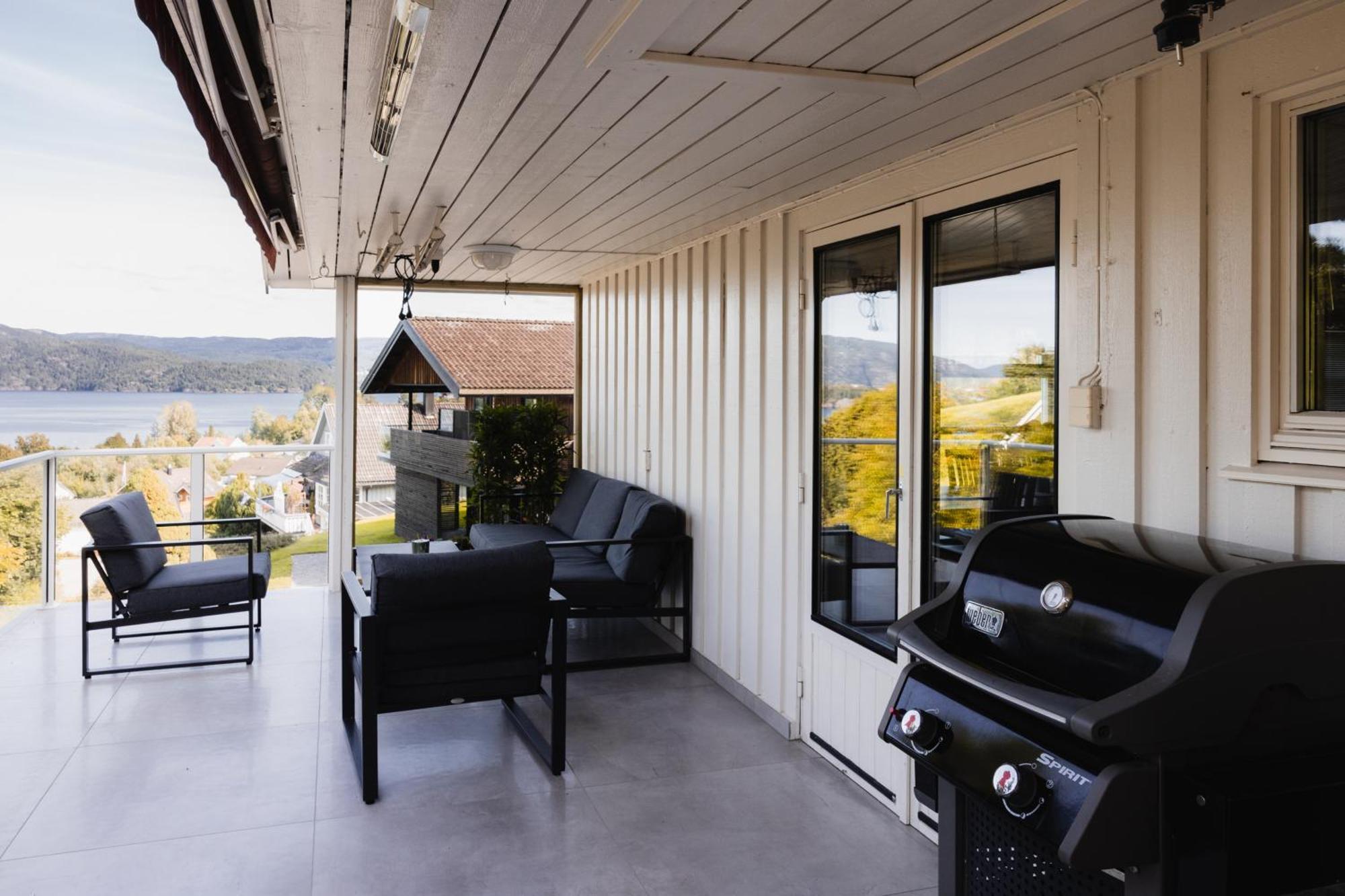 Leilighet Med Flott Uteplass Ulefoss Exterior foto